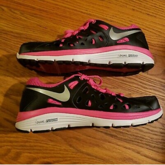 NIKE Dual Fusion Run 2 Sneakers - Picture 6 of 10